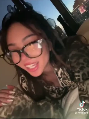 bratkylani - No more clothes is so much more comfortable