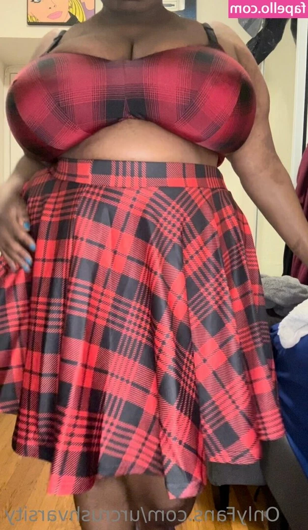 urcrushvarsity - Do you like it in pink