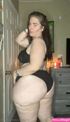 curvyj88 - My foreplay is pretty on point huh? :p