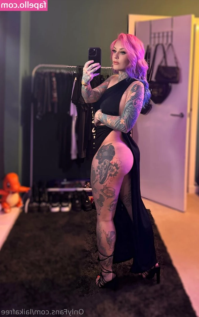 laikafree - FUCKED SO HARD I CREAM ALL OVER HIS COCK🍆💦 My stepbrother