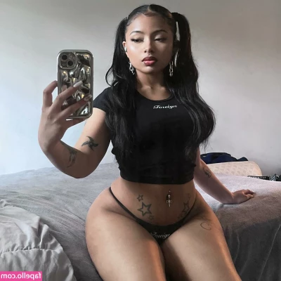 shawtysparkle - I really hope I can get back to my previous roundness..oink!