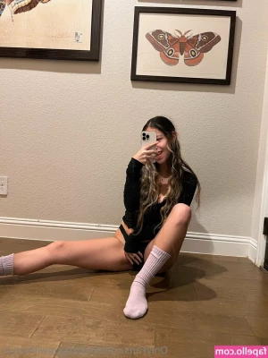 keepingupwithkayla [ keepingupwithkayla-5 ] - Couple more pics of me getting fucked and my used pussy   hotwife 