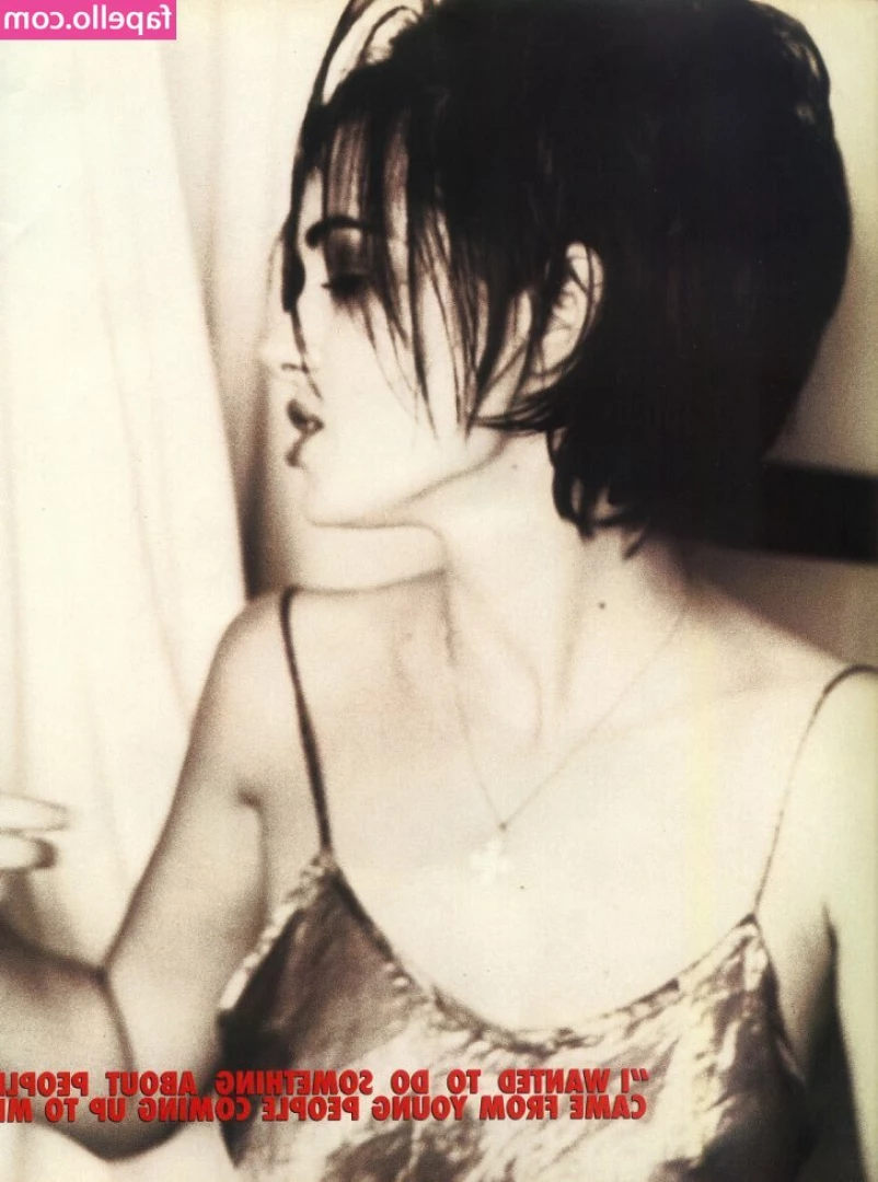 Winona Ryder [ winona-ryder ] - Hubs always takes me to the toy store when we go on vacation   Tell