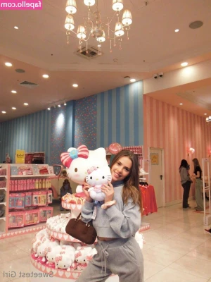 shiny_angel [ shiny-angel ] - There are few ways to make someone s days better  do you have any