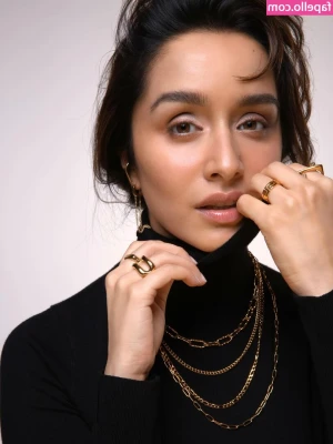 Shraddha Kapoor [ shraddha-kapoor ] - I hope you have a great day! 🥰 On my agenda today:  - edit a new