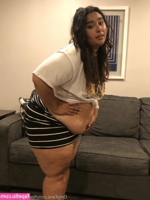 feederandfeedee - I could just bounce my tits on ur sexy cock all day master
