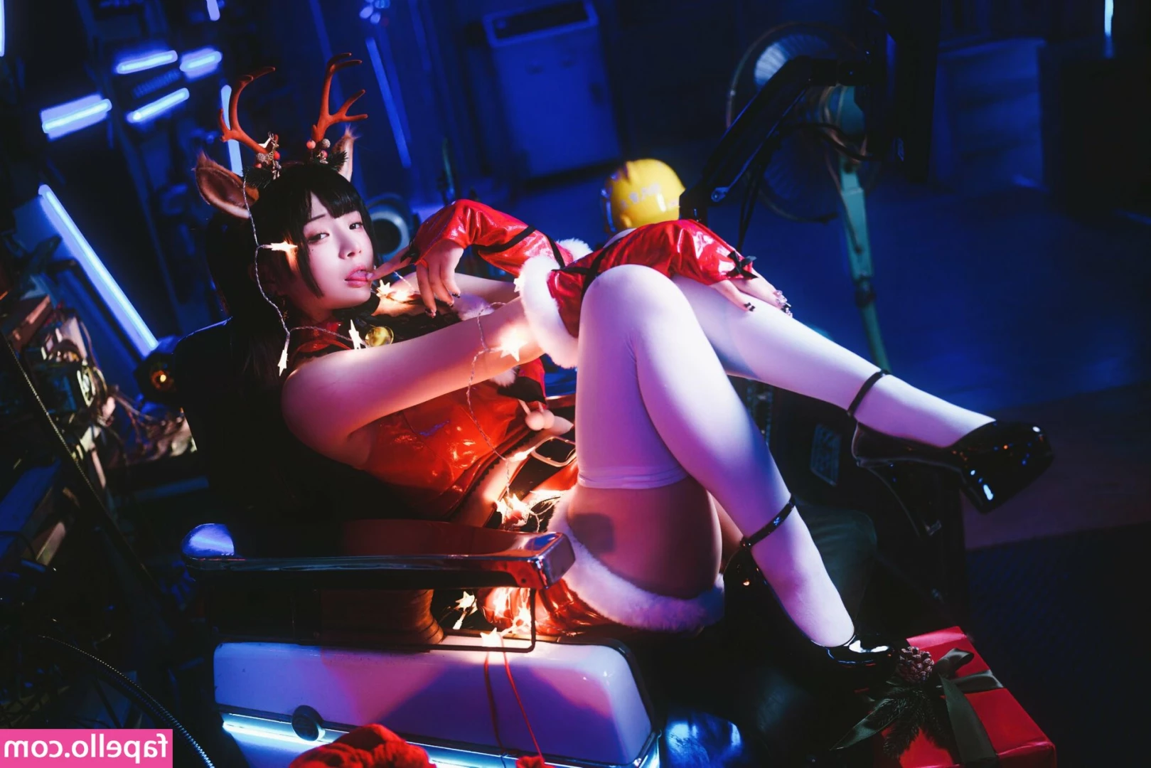 落落Raku [ raku ] - Hey to my loyal fans  I ve got a few new videos to upload of me and
