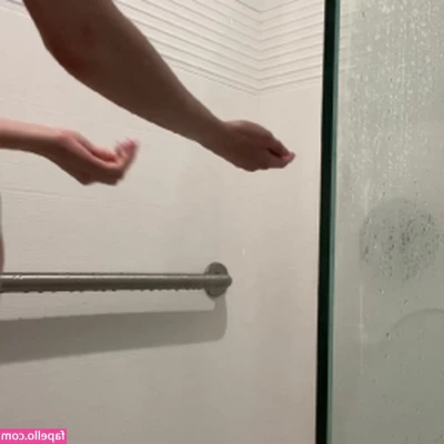 Clarus Polaris [ clarus-polaris ] - A cheeky little nude from the airplane bathroom the other day