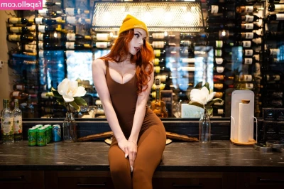 Clarus Polaris [ clarus-polaris ] - Do you prefer me to be naked or in lingerie? 🫣