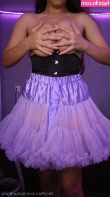  [ natural-ally ] - Happy Valentine’s Day to all my slaves, sissies, sissy slaves,