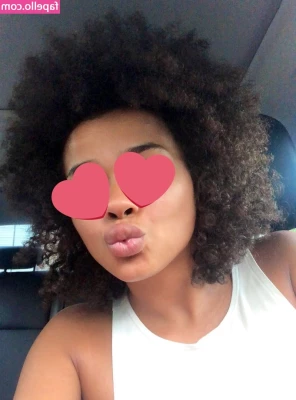 Alina Ali [ alina-ali ] - Hola corazón     te invito  Adquiere mi contenido  Se que eres un