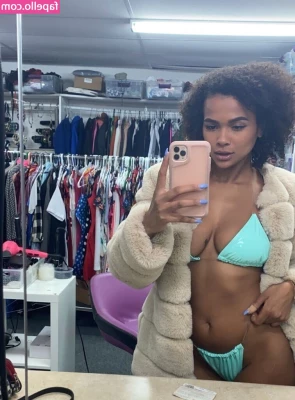 Alina Ali [ alina-ali ] - Happy Thursday! 🥰 If you haven’t seen my BRAND NEW JOI video, DM