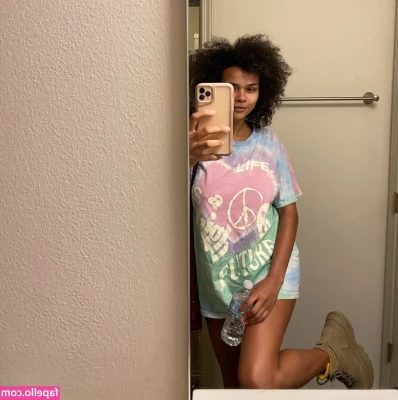 Alina Ali [ alina-ali ] - Can you handle all this ass Daddy??