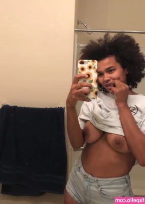 Alina Ali [ alina-ali ] - Oil them up