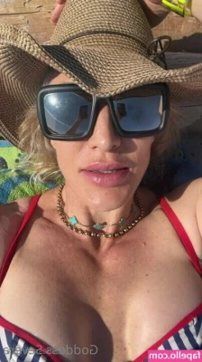 goddesssevera2 - SAUNA BLOWJOB/ FINGERING thusday = new FULL LENGTH VIDEO i've always