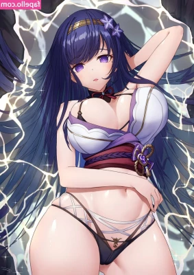 Genshin Impact [ genshin-impact ] - Somehow my necklace became disconnected and got stuck to my outfit part 1