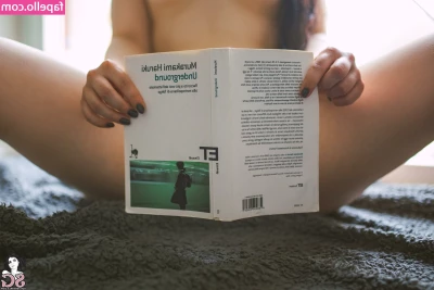 Amy Tsareva [ amy-tsareva ] - After a long day of editing I m going to bed naked as always   to hot