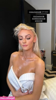  [ katie-mcglynn ] - Another celebratory nude for another new subscriber    Aren t we all