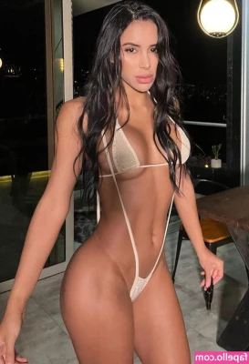 Dahyana Gaitan [ dahyana-gaitan ] - meow 🤤😈