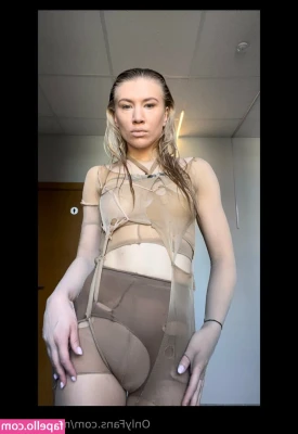 MinxMelody - who wants new content ?🌹