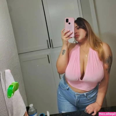 Wendymilkies - What I get to look at when I'm having fun ;)  See more on my other