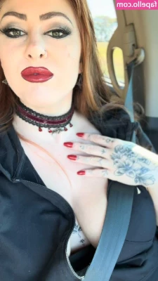 faehousewife - Let’s turn up the heat 🔥
