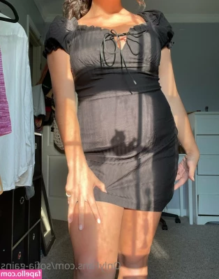 sofia-gains - some more pics from midsummer scream yesterday