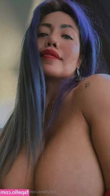 lunabellamor - Ok  I wanna mix it up  Would you guys like to see more selfies and