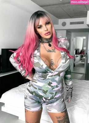 Leoni "Barbie" Baltz [ leoni-quot-barbie-quot-baltz ] - Miss this?*  Erotic red bikini open 💥nip💥 Want a quick curious