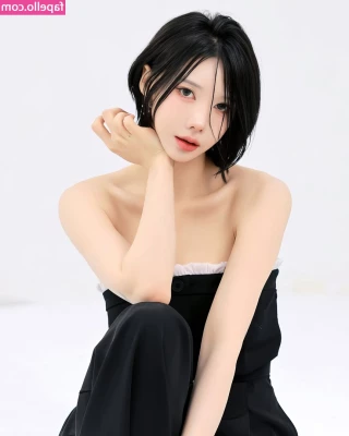 Song Ju A [ song-ju-a ] - Seducing you with my charm, Daddy 😌💖