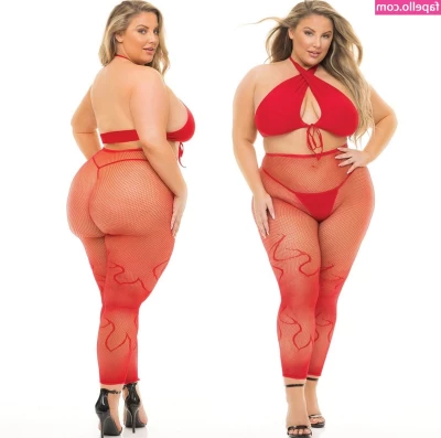 Ashley Alexiss [ ashley-alexiss ] - Kiss me already
