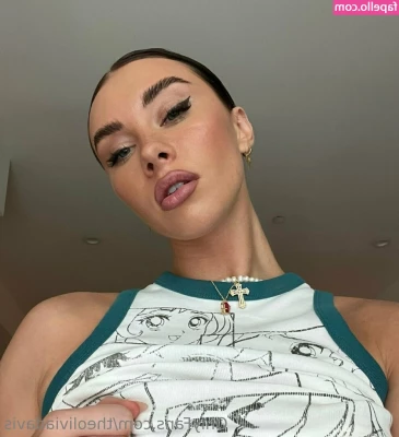 theoliviadavis - She looks yummy  huh