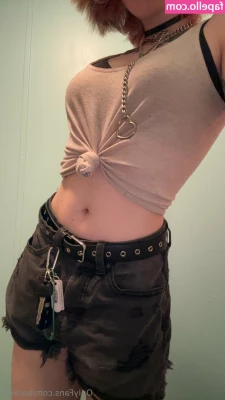 bailken - More cowgirl with my thermal dildo listening to  B minute long