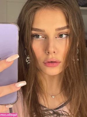 Russian Girls [ russian-girls ] - Surprise pop up live show  Join me and watch how your custom videos