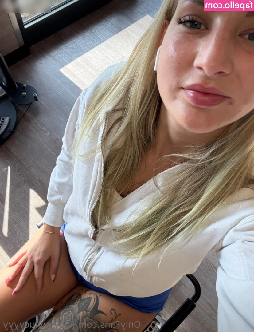 Lucy Sandler [ lucy-sandler ] - 𝓗𝓪𝓹𝓹𝔂 𝓕𝓪𝓽𝓱𝓮𝓻 𝓼 𝓓𝓪𝔂 