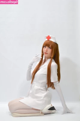 Kiki Glitter Cosplay [ kiki-glitter-cosplay-1 ] - I was feeling all frisky while at work  want to see what I did about