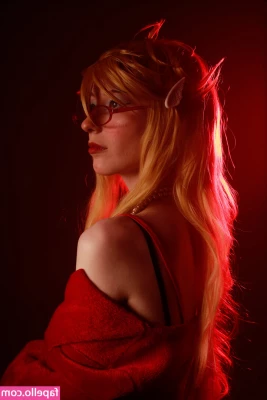 Kiki Glitter Cosplay [ kiki-glitter-cosplay-1 ] - Let my get that cock hard baby