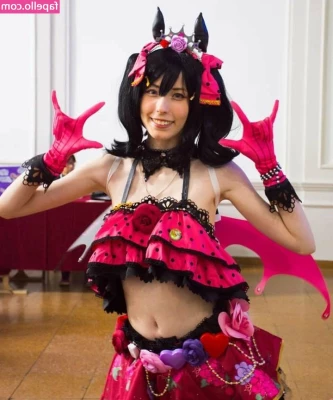 Kiki Glitter Cosplay [ kiki-glitter-cosplay-1 ] - i want to play😈