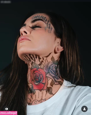 Kennt sie wer [ kennt-sie-wer ] - FREE PROFILE   18yr sexy brunette wanting to have fun w you    my