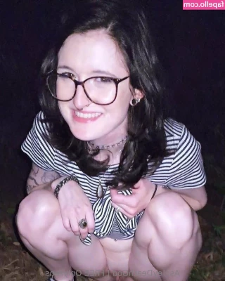 AshleyDeathGod - i m comfortable with myself