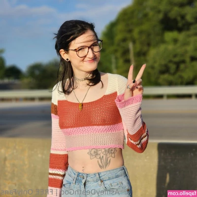 AshleyDeathGod - before vs  after I squeezed and trampled on these gummy bears