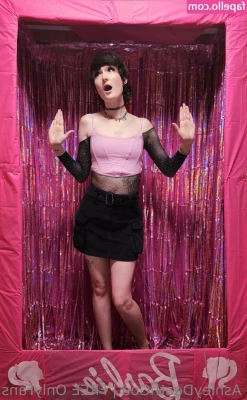 AshleyDeathGod - Goodness my toy felt great        should get me a vibrator so I can