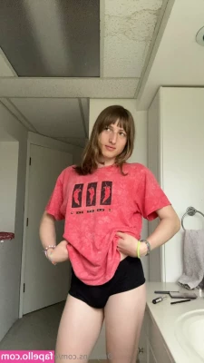  [ esthergreyplus ] - Happy Sunday   I ve had a really good week and welcome back  I hope