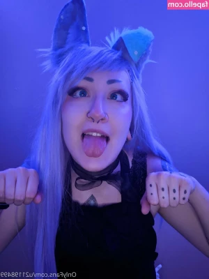  [ lovexee ] - Just lounging around   Dm for full
