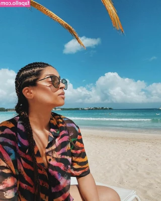 Lilly Singh [ lilly-singh ] - welcome to my page babies