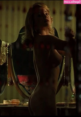  [ melissa-george ] - Unhas dos pés feitas  azul você gosta