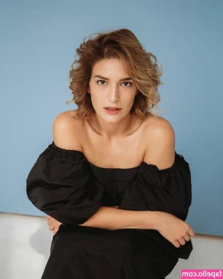Sofya Volodchinskaya [ sofya-volodchinskaya ] - Starving for more? Swipe left 😉