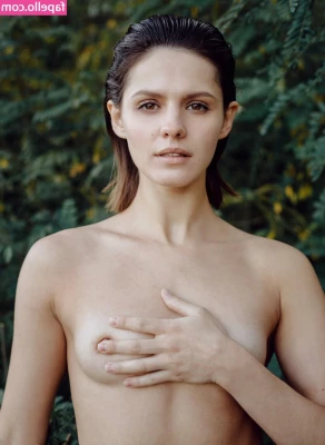 Natalya Babenko [ natalya-babenko ] - Up the dress pic.. 🤤