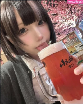 Mochimochi_nn [ mochimochi-nn ] - I'm in a slightly coquettishly hot mood right now. Do you think you