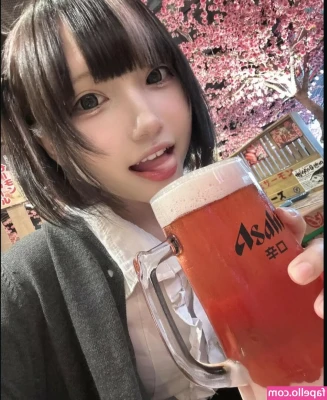 Mochimochi_nn [ mochimochi-nn ] - THIS FUCK MACHINE IS EVERYYYYTGING 😍